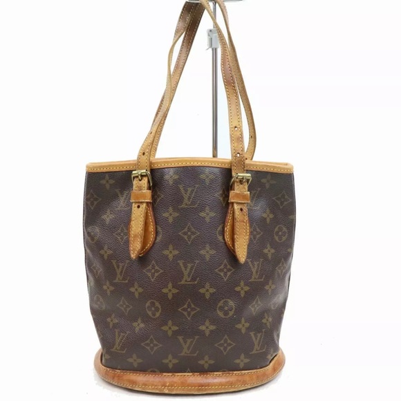 Louis Vuitton Handbags - Authentic Louis Vuitton Bucket PM